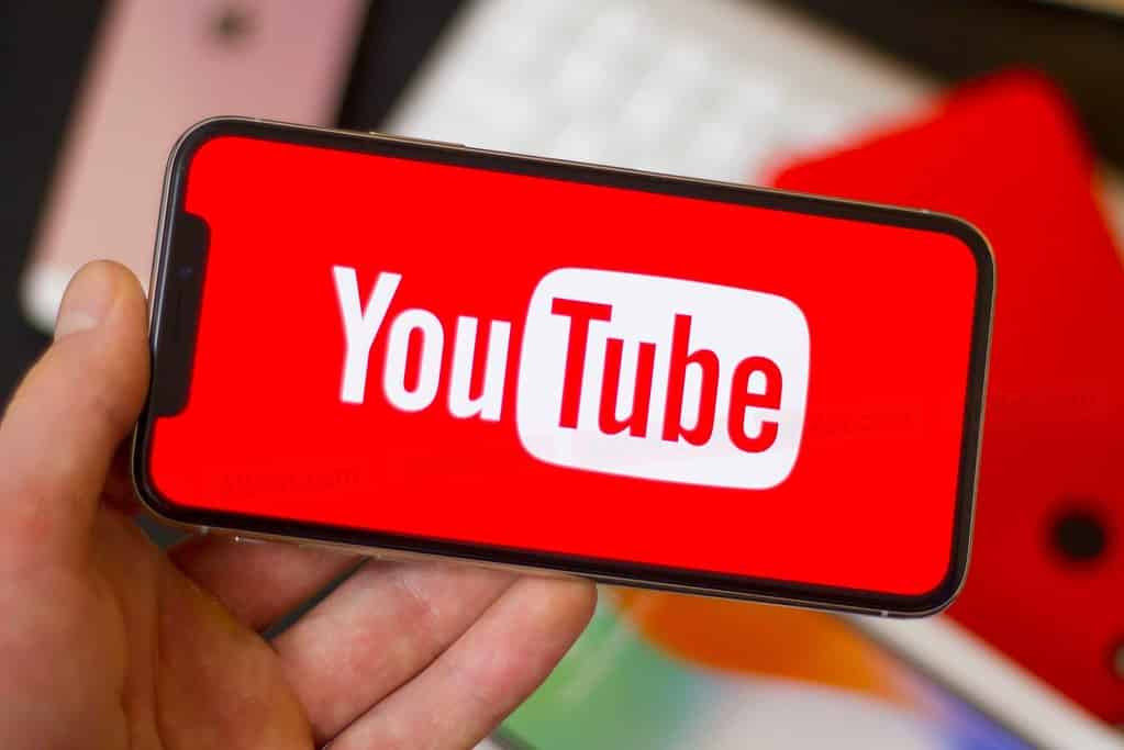YouTube Rolls Out Activity Graph For All Videos